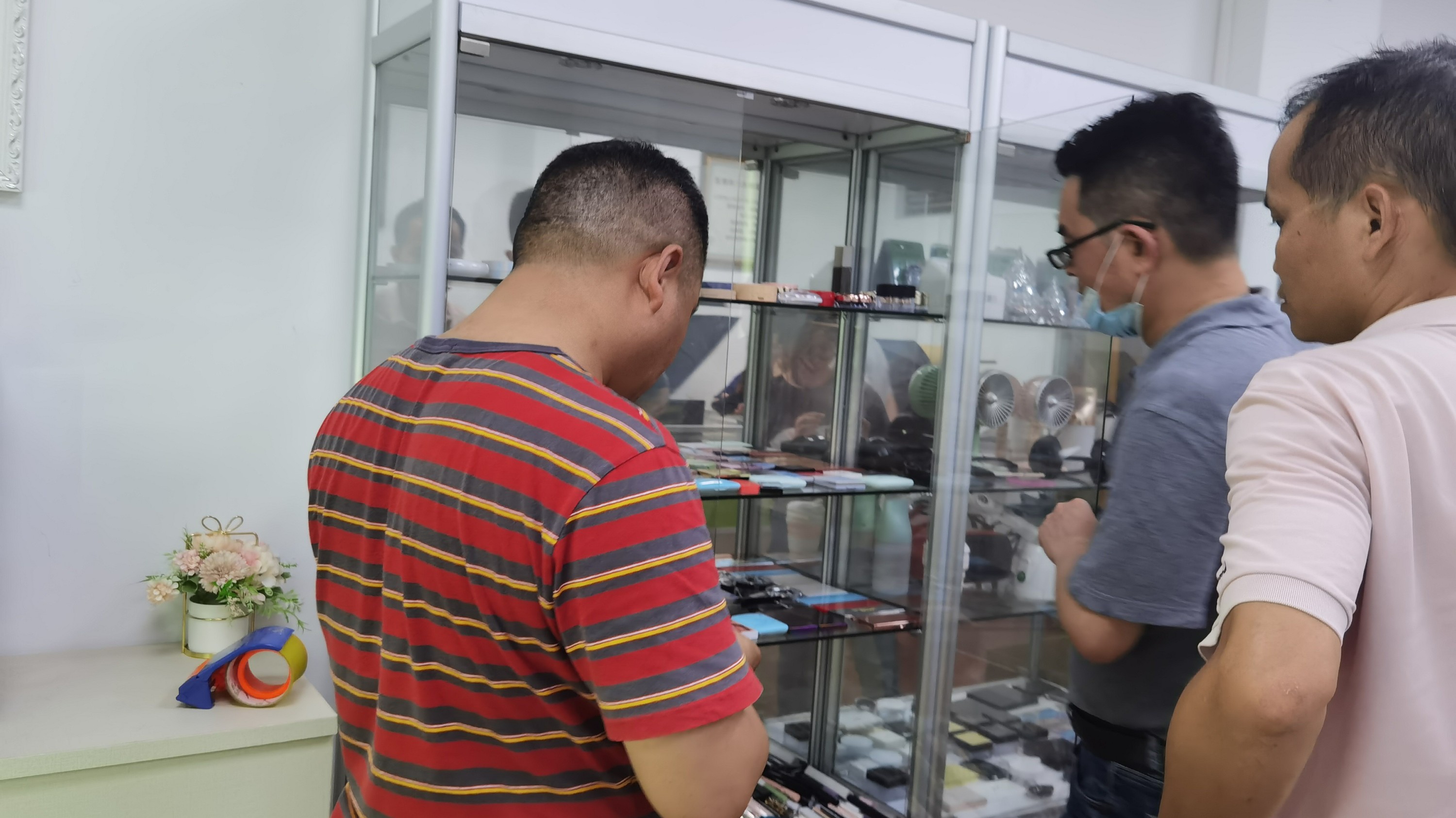 汽車手持吸塵器注塑加工哪里可以做？
